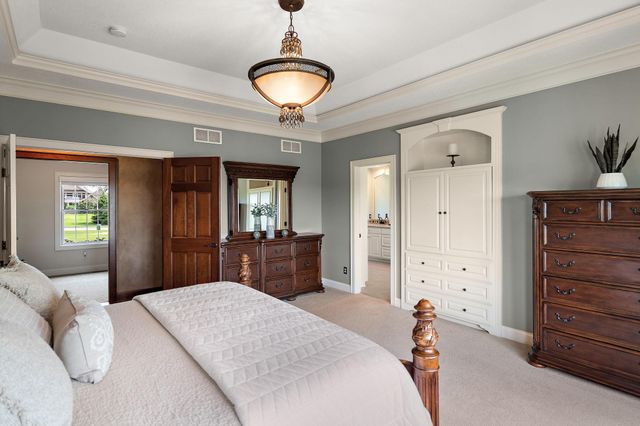 6260 Broadview Drive, Prior Lake, MN 55372