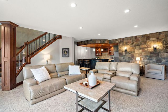 6260 Broadview Drive, Prior Lake, MN 55372