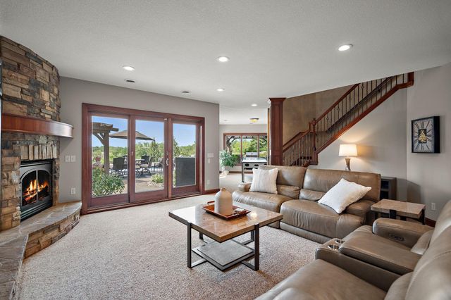 6260 Broadview Drive, Prior Lake, MN 55372
