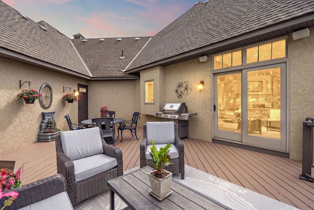 6260 Broadview Drive, Prior Lake, MN 55372