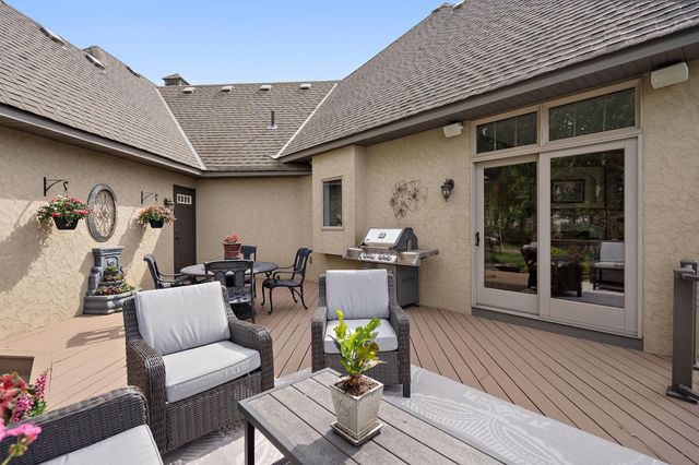 6260 Broadview Drive, Prior Lake, MN 55372