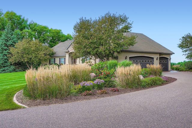 6260 Broadview Drive, Prior Lake, MN 55372