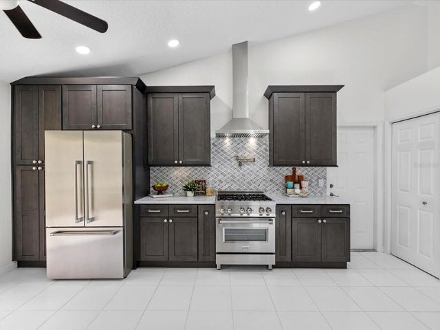 9631 OAKWOOD HILLS COURT, New Port Richey, FL 34655
