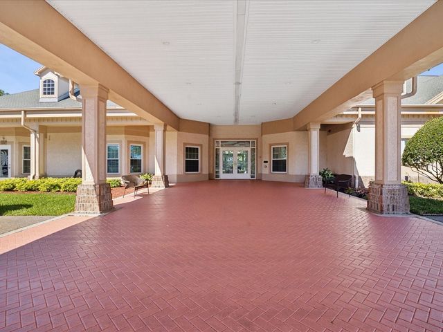 9631 OAKWOOD HILLS COURT, New Port Richey, FL 34655