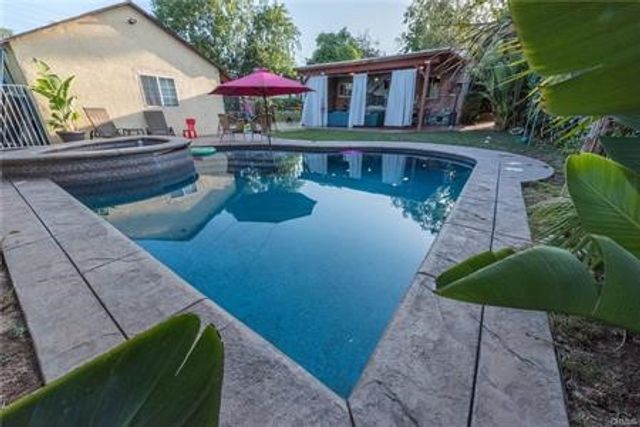 5714 Cantaloupe Avenue, Sherman Oaks, CA 91401