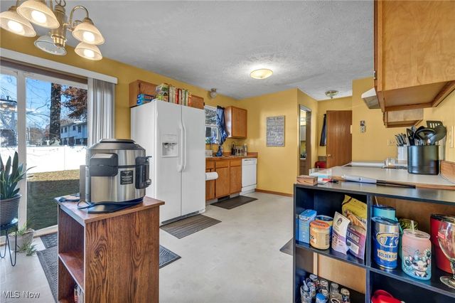 967 Russell Avenue, Akron, OH 44307