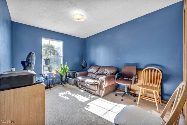 967 Russell Avenue, Akron, OH 44307