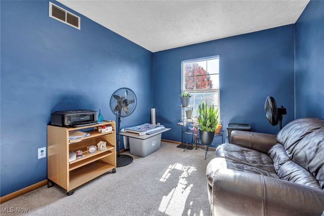 967 Russell Avenue, Akron, OH 44307