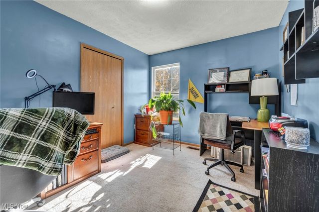 967 Russell Avenue, Akron, OH 44307