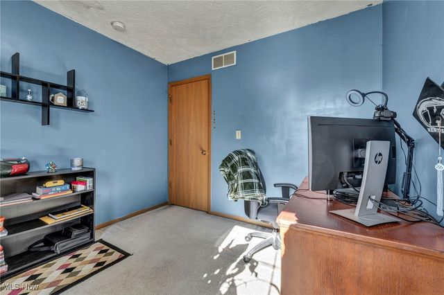 967 Russell Avenue, Akron, OH 44307