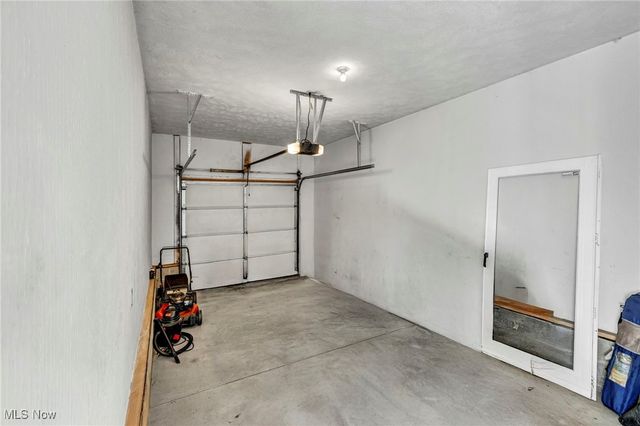 967 Russell Avenue, Akron, OH 44307