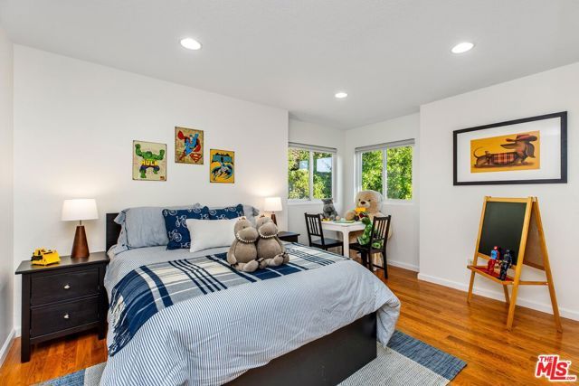 837 Brown Drive, Burbank, CA 91504