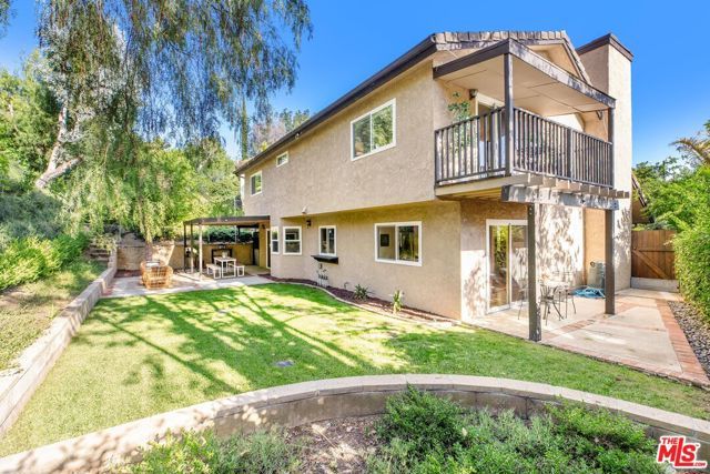 837 Brown Drive, Burbank, CA 91504