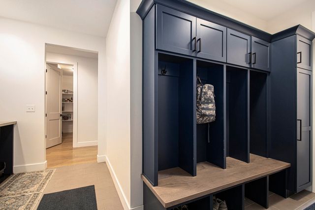 68575 W Banks Drive, Ontwa Twp, MI 49112