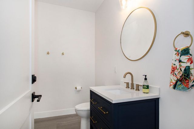 68575 W Banks Drive, Ontwa Twp, MI 49112