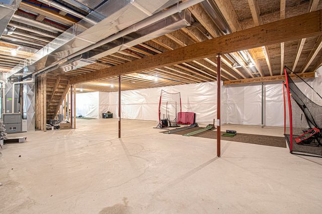 68575 W Banks Drive, Ontwa Twp, MI 49112