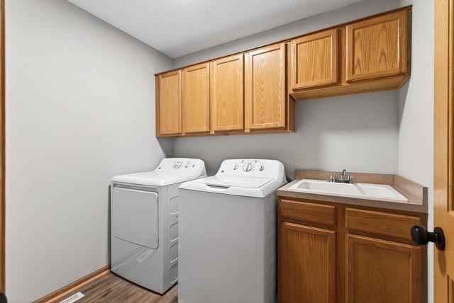 625 Juliet Avenue, Clearwater, MN 55320