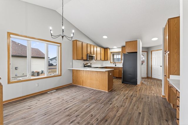 625 Juliet Avenue, Clearwater, MN 55320