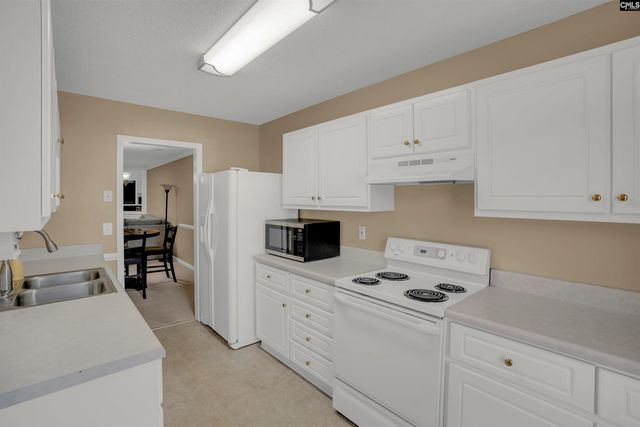 105 Thorn Tree Lane, Columbia, SC 29212