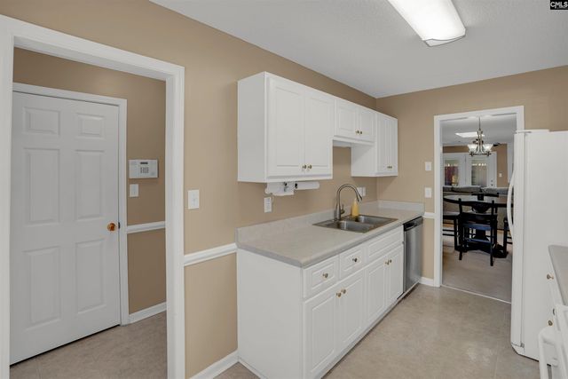 105 Thorn Tree Lane, Columbia, SC 29212