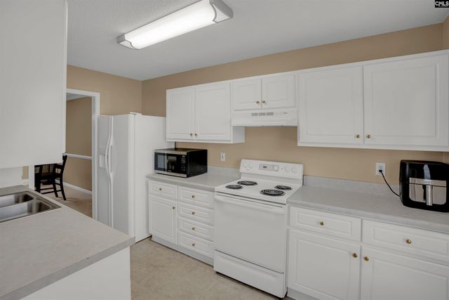 105 Thorn Tree Lane, Columbia, SC 29212