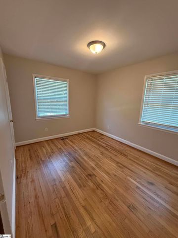 2217 Aleaf Terrace, Spartanburg, SC 29302