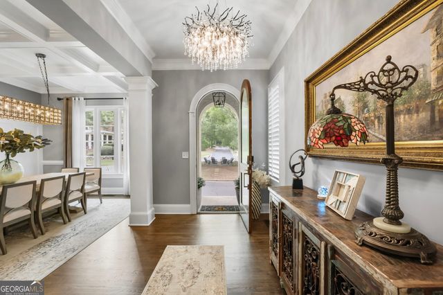 525 Willow Oak Way, Roswell, GA 30076