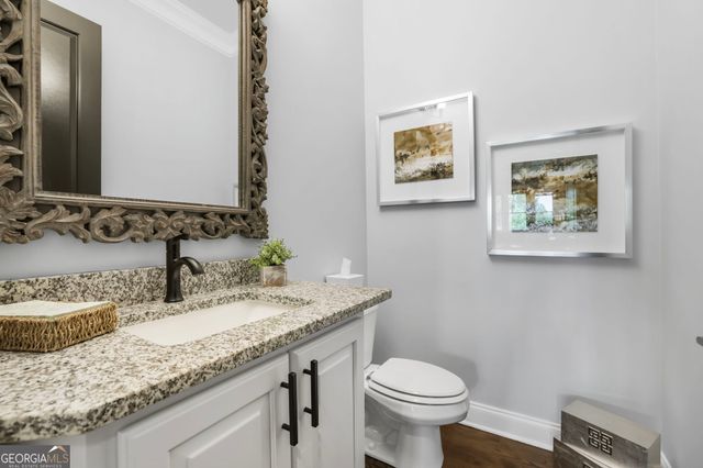 525 Willow Oak Way, Roswell, GA 30076
