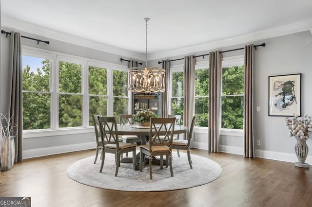 525 Willow Oak Way, Roswell, GA 30076