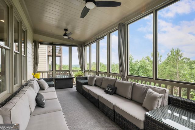 525 Willow Oak Way, Roswell, GA 30076