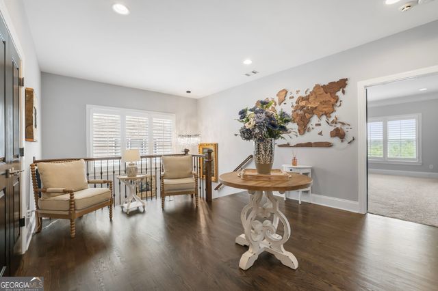 525 Willow Oak Way, Roswell, GA 30076