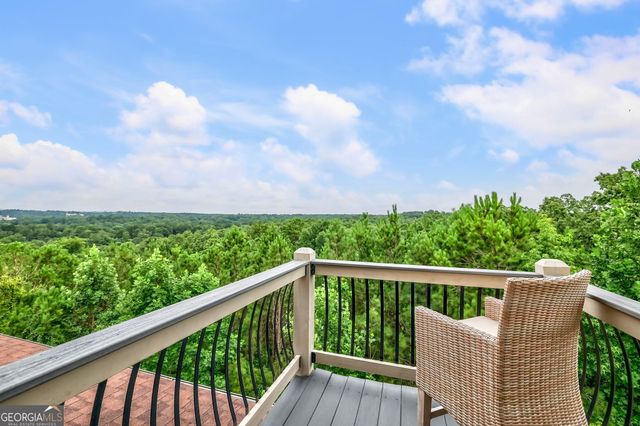 525 Willow Oak Way, Roswell, GA 30076