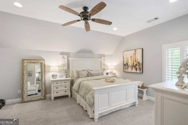 525 Willow Oak Way, Roswell, GA 30076