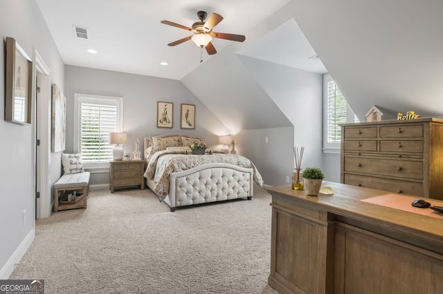 525 Willow Oak Way, Roswell, GA 30076