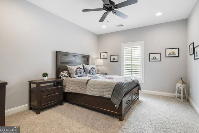 525 Willow Oak Way, Roswell, GA 30076