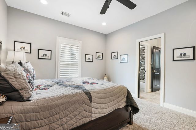 525 Willow Oak Way, Roswell, GA 30076