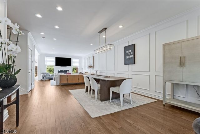41 Chestnut Ct, Cedar Grove Twp., NJ 07009