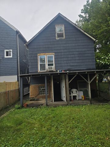8237 S Burley Avenue, Chicago, IL 60617