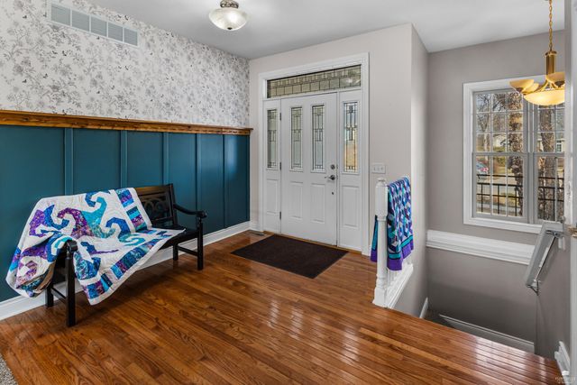 2705 St. Charles Circle, Manhattan, KS 66502