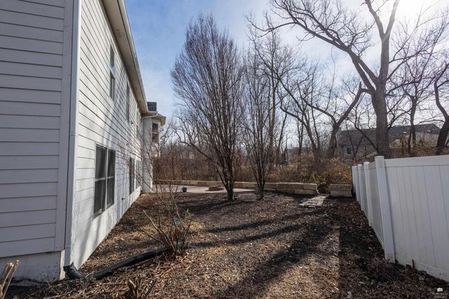 2705 St. Charles Circle, Manhattan, KS 66502