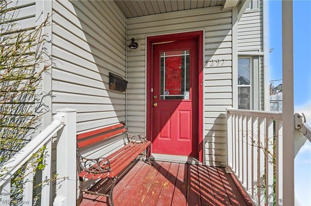 1297 W 116th Street, Cleveland, OH 44102