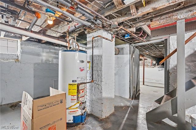 1297 W 116th Street, Cleveland, OH 44102