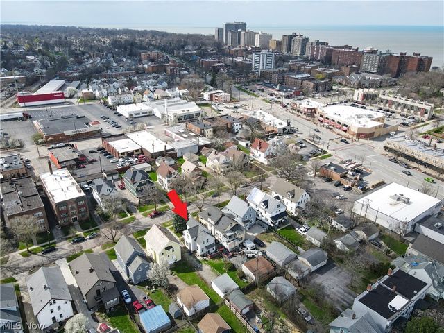 1297 W 116th Street, Cleveland, OH 44102