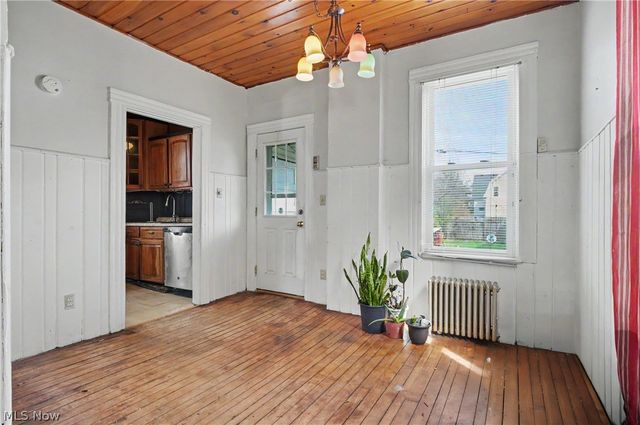 1297 W 116th Street, Cleveland, OH 44102