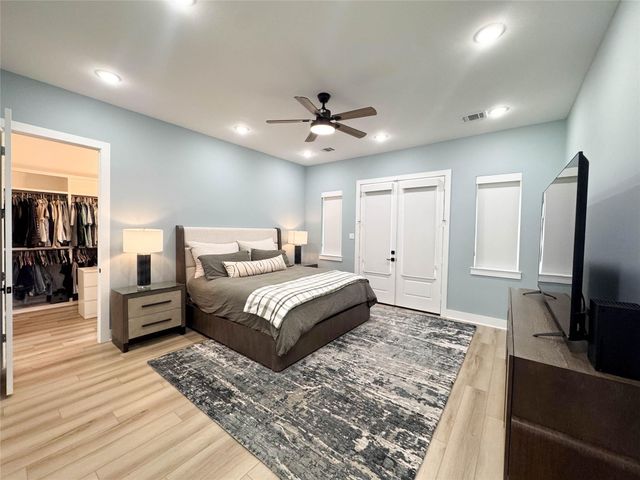 21823 White Oak View Drive, Tomball, TX 77375