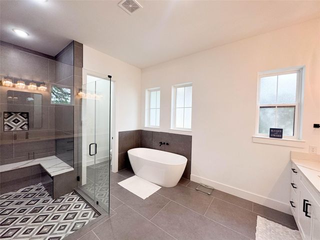 21823 White Oak View Drive, Tomball, TX 77375