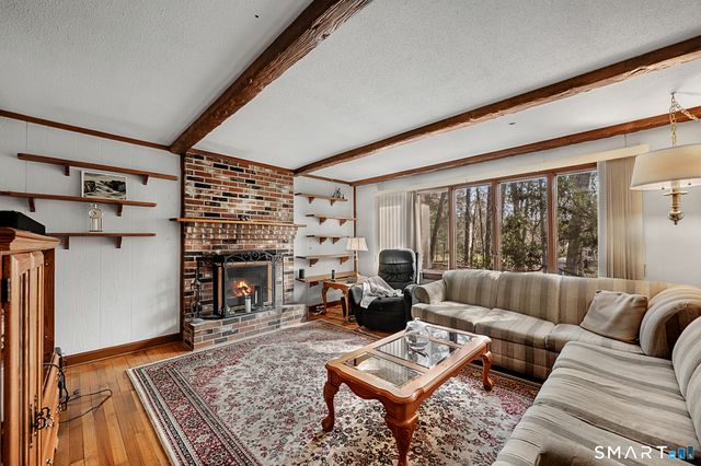 3 Cotswold Way, Avon, CT 06001