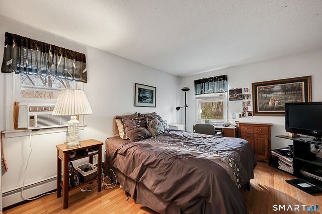 3 Cotswold Way, Avon, CT 06001