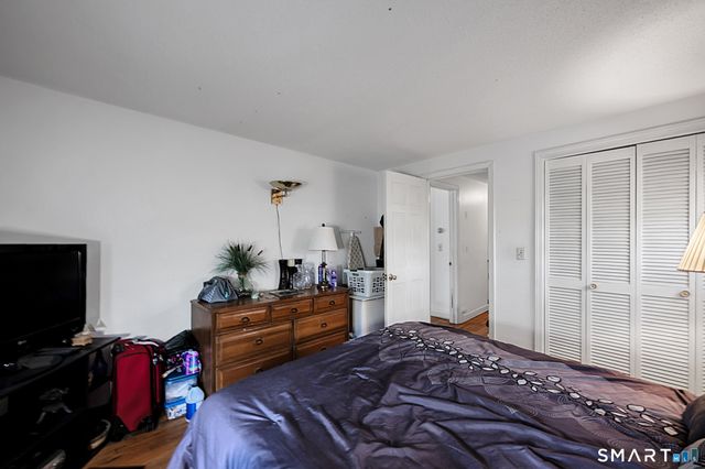 3 Cotswold Way, Avon, CT 06001