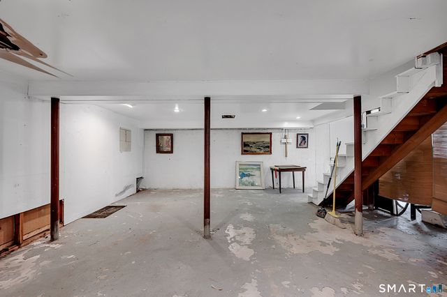 3 Cotswold Way, Avon, CT 06001